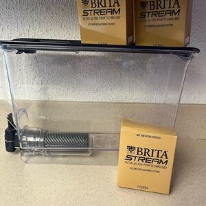 Brita Stream Pitcher with Black Lid and Filters